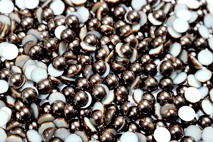 Round Half Pearls 6mm Plain Colours - Brown